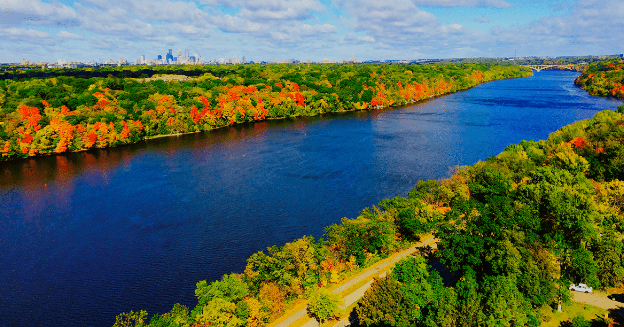 The Mississippi river in the fall